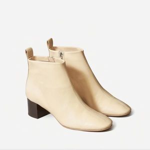 Everlane Day Boot in Ecru